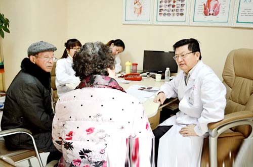 特邀北(běi)京廣安門(mén)醫(yī)院李華山(shān)教授親診